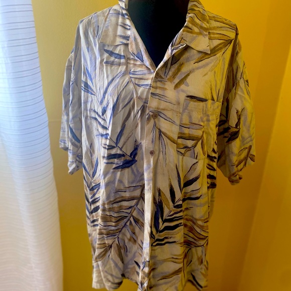 Men’s Beach Shirt - Picture 1 of 4